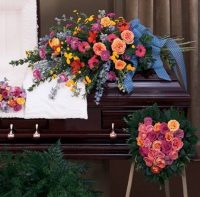 Florists_Los Angeles_LA Funeral Flowers_Funeral Wreath and Casket Spray.jpg