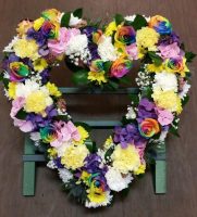 Florists_Glasgow_Showers of Flowers_Heart Wreath.jpg