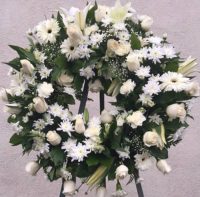 Florists_Los Angeles_LA Funeral Flowers_Funeral Wreath.jpg