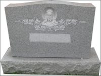 Headstones_Plaques_Monuments_Pittsburg_Grundler_Monument_Headstone.jpg