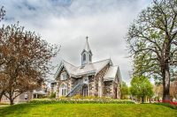 Cemeteries_Montreal_Cimetiere Notre-Dame-des-Neiges_Chapel.jpg