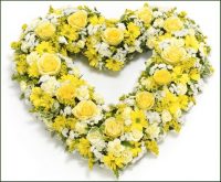 Florists_Manchester_Venus_Funeral Heart Wreath.jpg